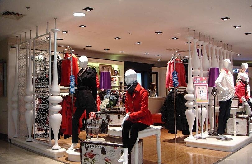 服装店装修风格精选 打造吸引顾客的时尚空间